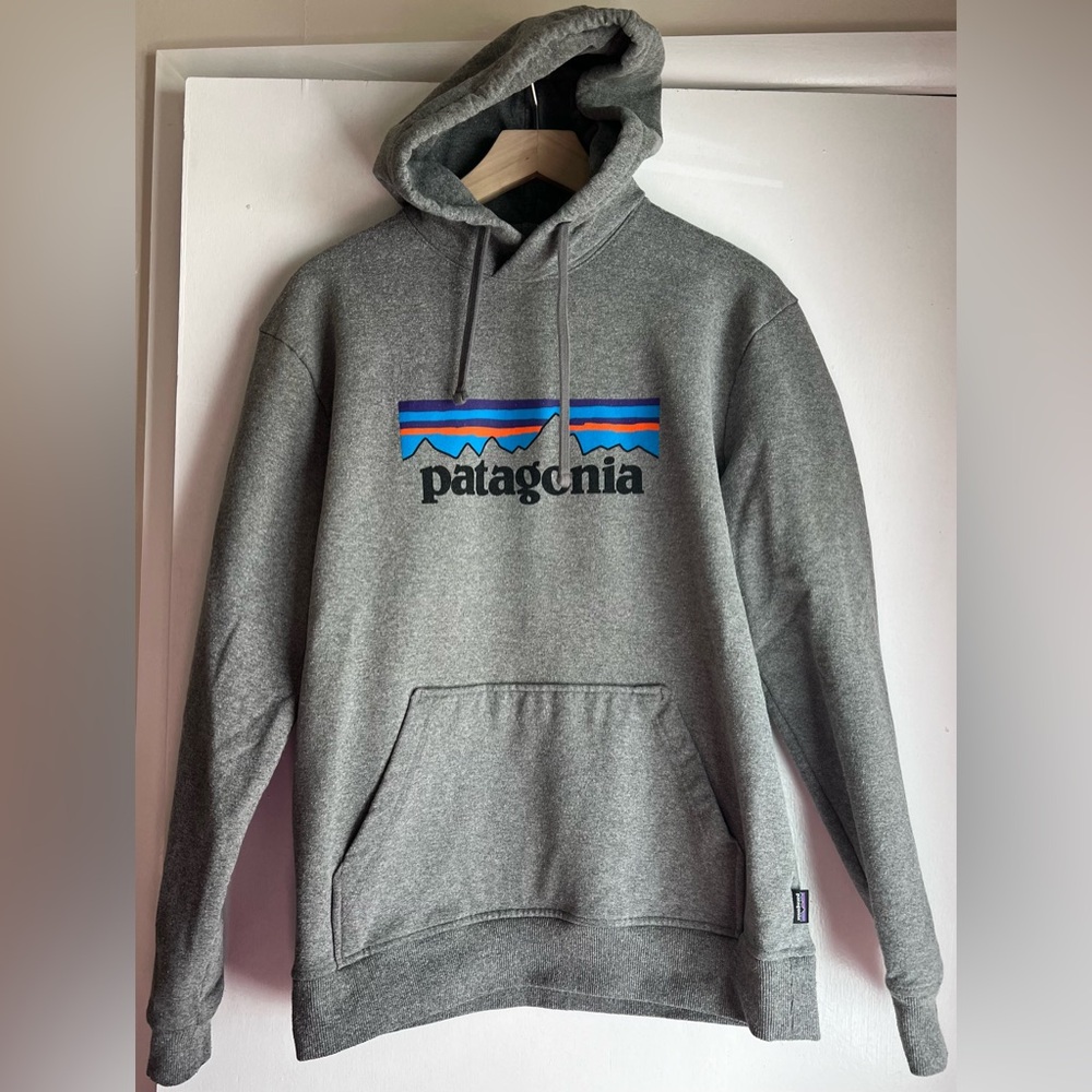 EUC Patagonia Gray Uprisal Hoodie, M